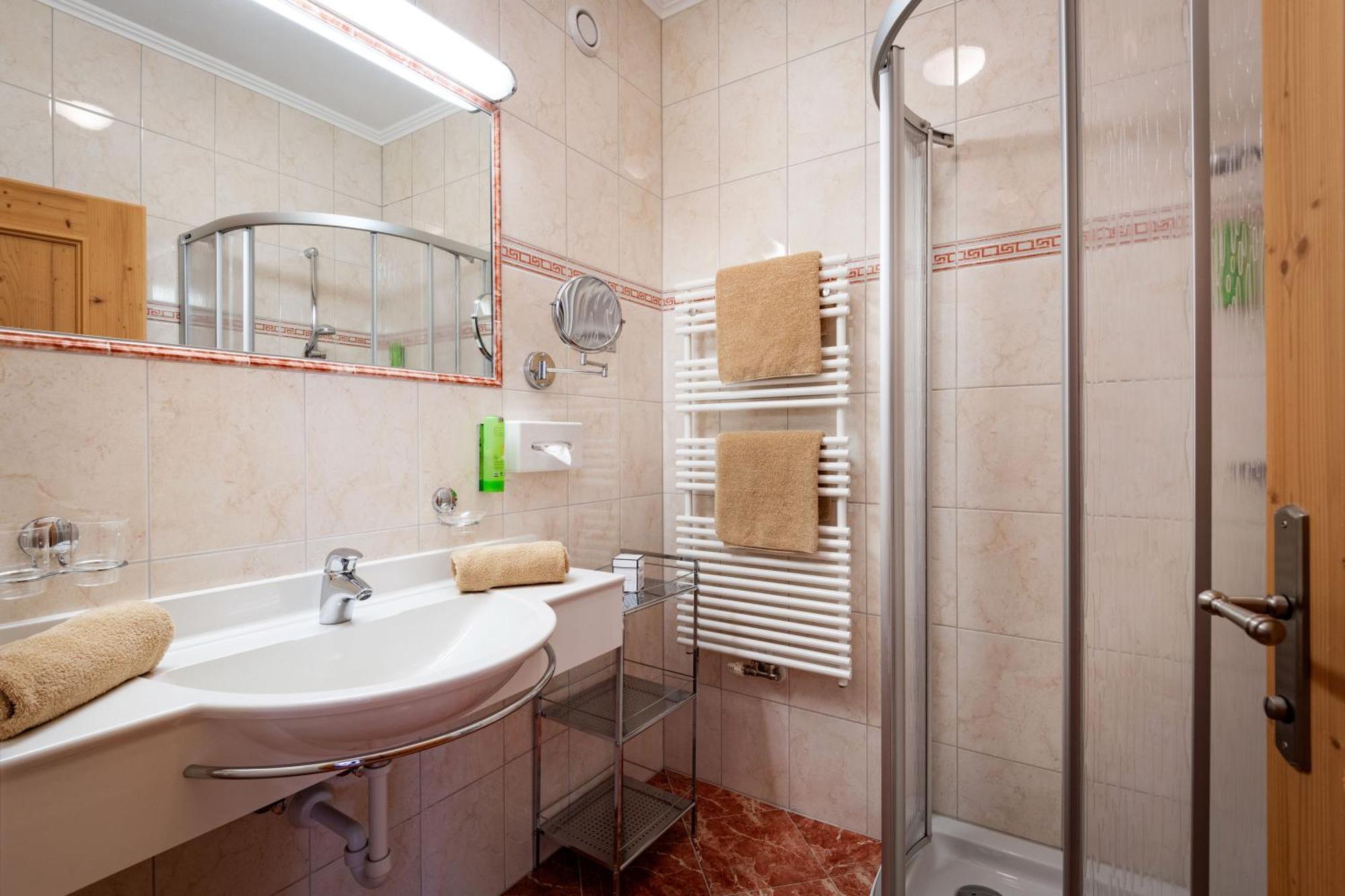 Hotel Garni Forelle Tux Extérieur photo